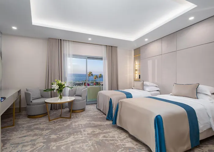 Otel Merit Park Casino & Karmi