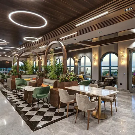 Merit Park Casino & 5* Karmi