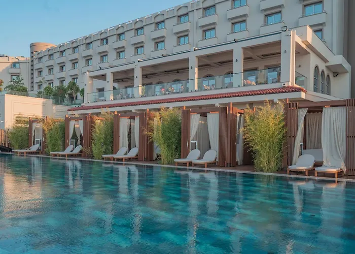 Otel Merit Park Casino &