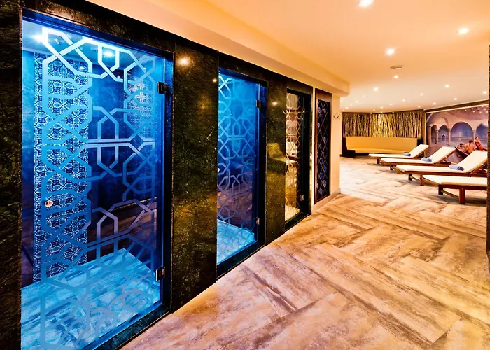 Merit Park Casino & Hotel 5*