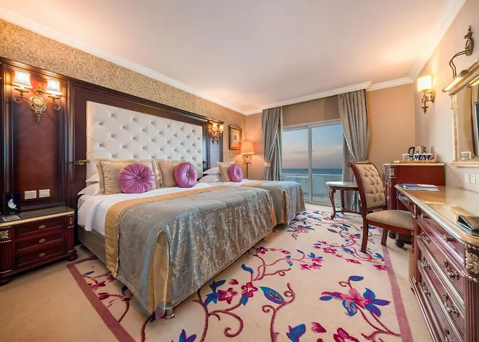 Hotel Merit Park Casino & Karmi